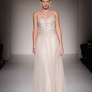 Soterro and Midgley Emsley wedding dress